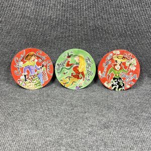 American Atelier At Home Jingle Belles 5419 Porcelain 8.25" Plates Set of 3‎